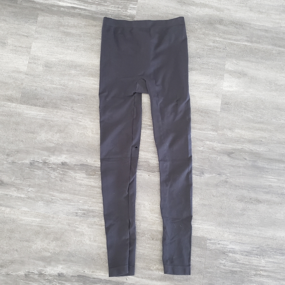 Black Basic Distressed Thin Legging